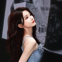 ZhouShiYu/em/