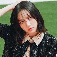 Lalisa Manoban ( Cô)