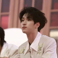 Nghiêm Hạo Tường