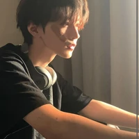 Vương Hàm Gia Bảo