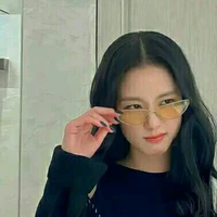 Kim Jisoo (Y)