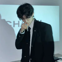 𝐊𝐢𝐦 𝐋𝐞𝐨