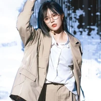 Bách Hân Dư ( Thượng Sĩ )