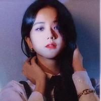 KIM JISOO - chị
