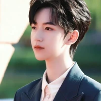MC Hạ Tuấn Lâm