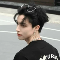 Chu Minh Hoàng-William