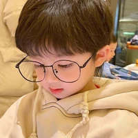 Vũ Thế Anh (lúc bé)