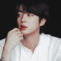 Kim Seok Jin [ Mẹ cô ]