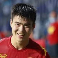 Duy Mạnh (gắt)