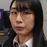 chị quản lý =)