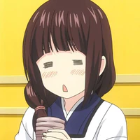 Inui Hinako