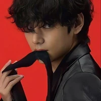 TaeHyung (V)