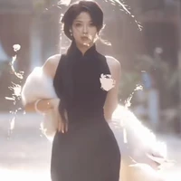 Lưu Nhi_mẹ nu9