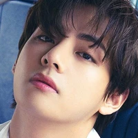 kim taehuyng