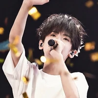 Tả Kỳ Hàm_cậu