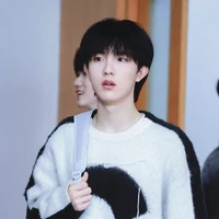 Tô Tân Hạo ( Y )