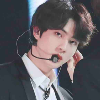 Jin~Kim Seokjin<Anh Cả