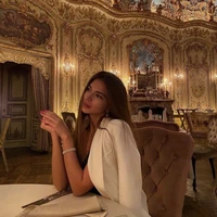 Thúy Mai - mẹ cô