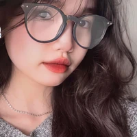 Trần Lê Gia Hân bffnu9