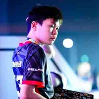 Thanh Nhã ( Dolphin)