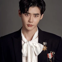 Lee JongSuk