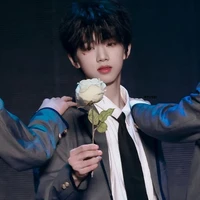 Trương Hàm Thụy_anh