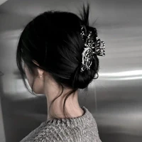 Vũ Huyền Chi - mẹ Minh