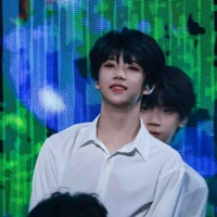 Trương Hàn Thuỵ-hắn