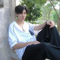 Phuwin(15 tuổi)