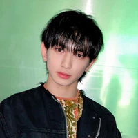 Lee Eui-woong (Lew)