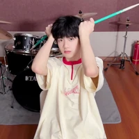 Trương Hàm Thụy (y)