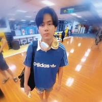 nhỏ tác giả nè chời!