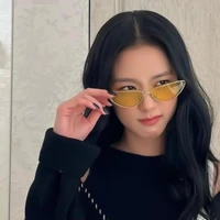 Kim Jisoo [ Chị ] _ Cô Út của cô