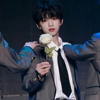 Trương Hàm Thụy