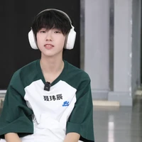 Nhiếp Vĩ Thần (anh)