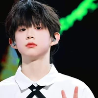 Trần Dịch Hằng (cậu)