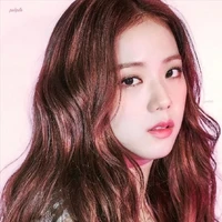 kim Jisoo  -bạn cô