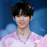 Trần Thiên Nhuận ( y²)