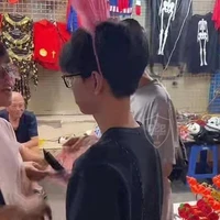 Tấn Khoa [ kho]