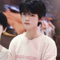 Uông Tuấn Hy 