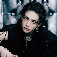 Sam Hwang_vệ sĩ Naoni
