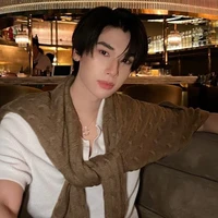 Dunk Natachai-Bạn thân Win