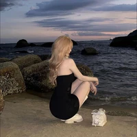 𝐉𝐚𝐧 𝐂𝐚𝐩𝐫𝐢𝐜𝐨𝐫𝐧 (cap.rie)