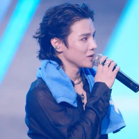 PhạmĐình Thái Ngân (1993)