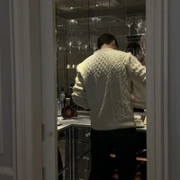 Louie - anh trai thứ của Clara