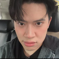 Công Vinh[lạc lạc]