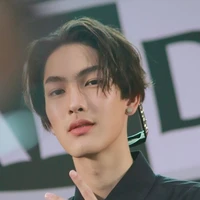 Sư thực tập/Sachi Nott