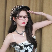 Châu Thi Vũ_chị