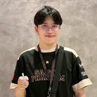 Lạc Lạc[ Nguyễn Công Vinh ] ( công túa )