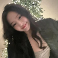 Tác giả ấy mừ